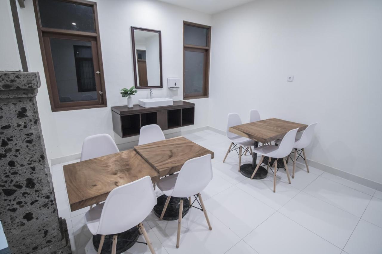 Kak Garden Inn Kuta Lombok Esterno foto