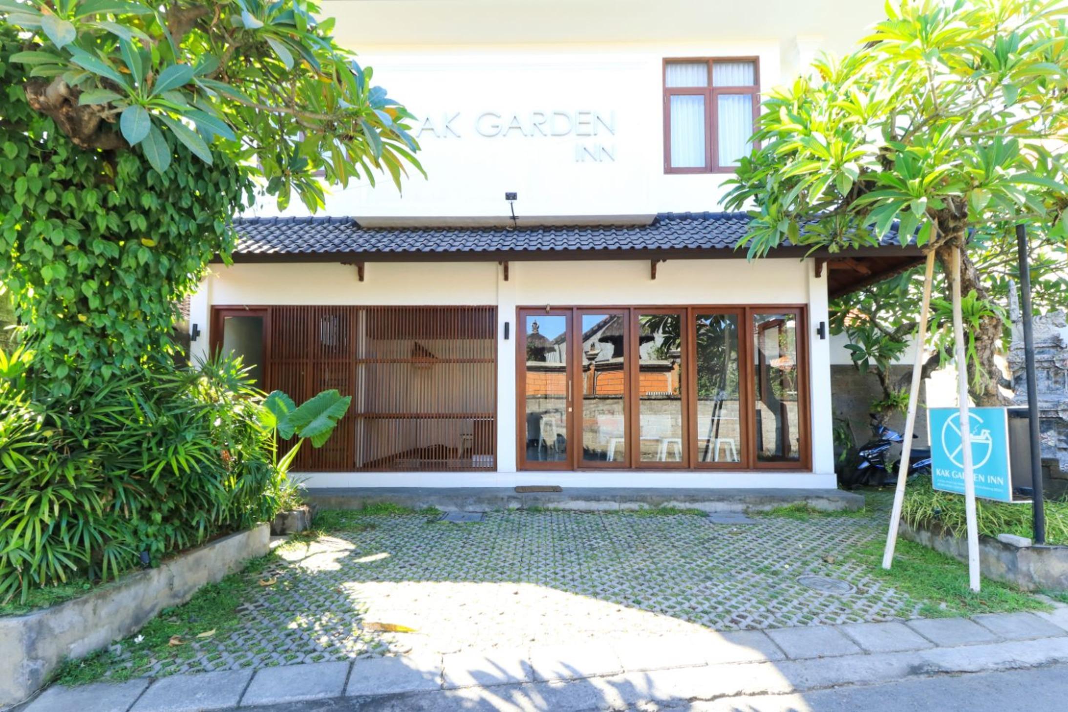 Kak Garden Inn Kuta Lombok Esterno foto